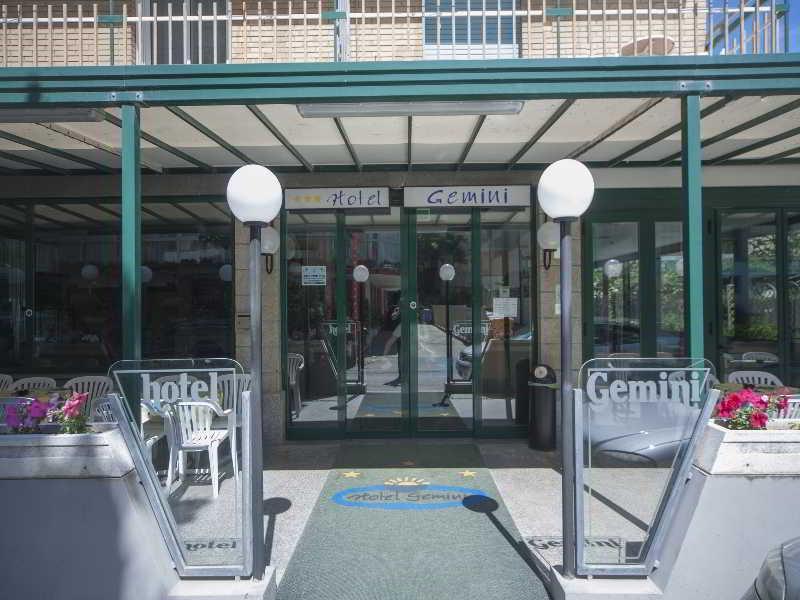 Hotel Gemini Rimini Buitenkant foto