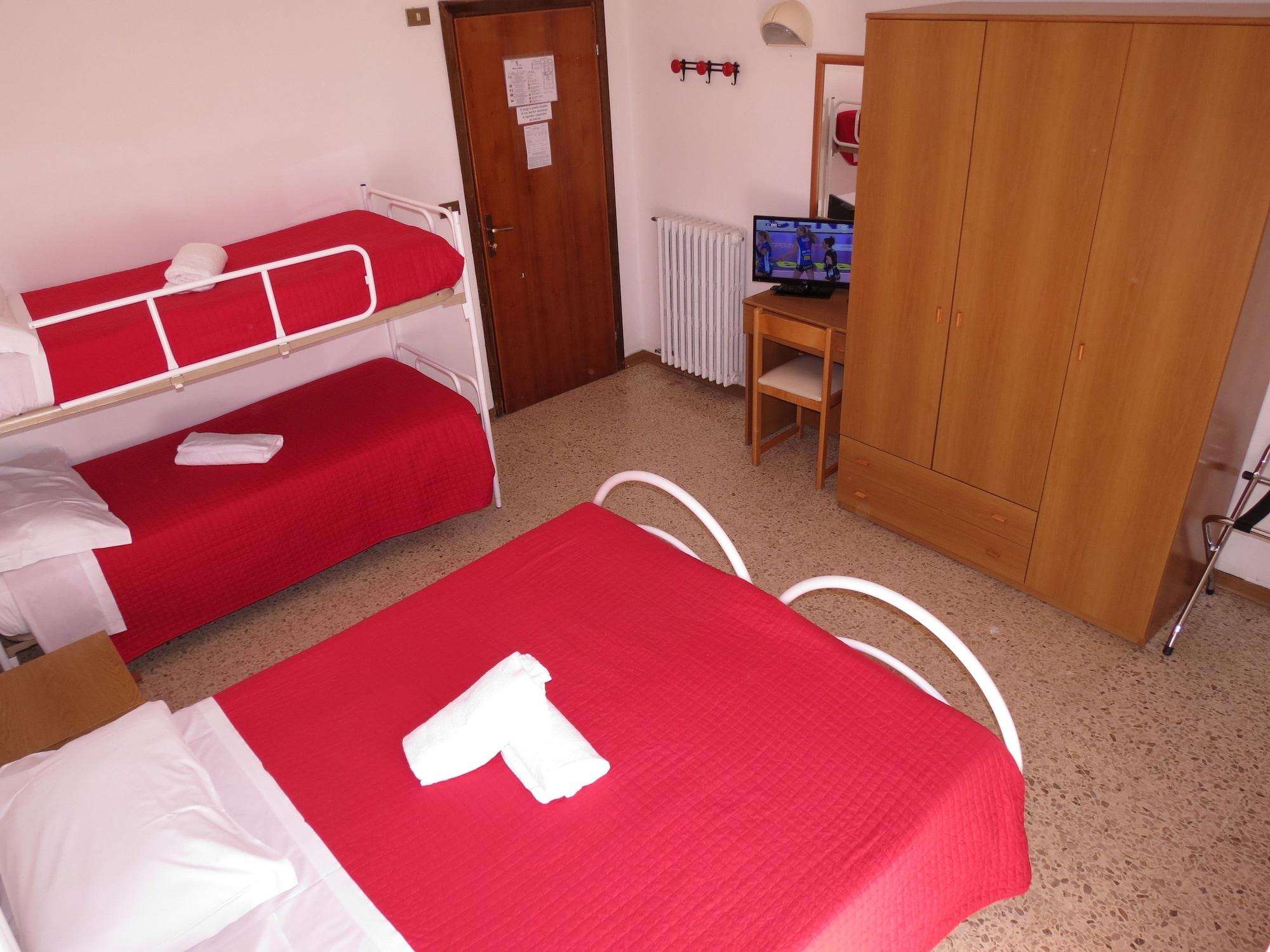 Hotel Gemini Rimini Buitenkant foto