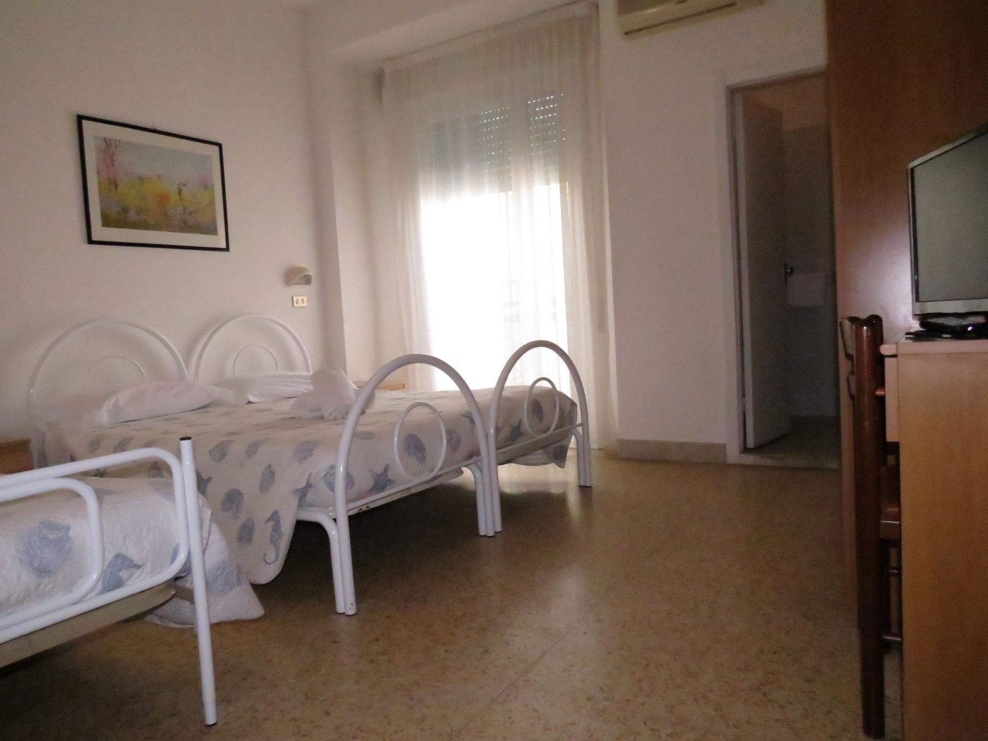 Hotel Gemini Rimini Buitenkant foto