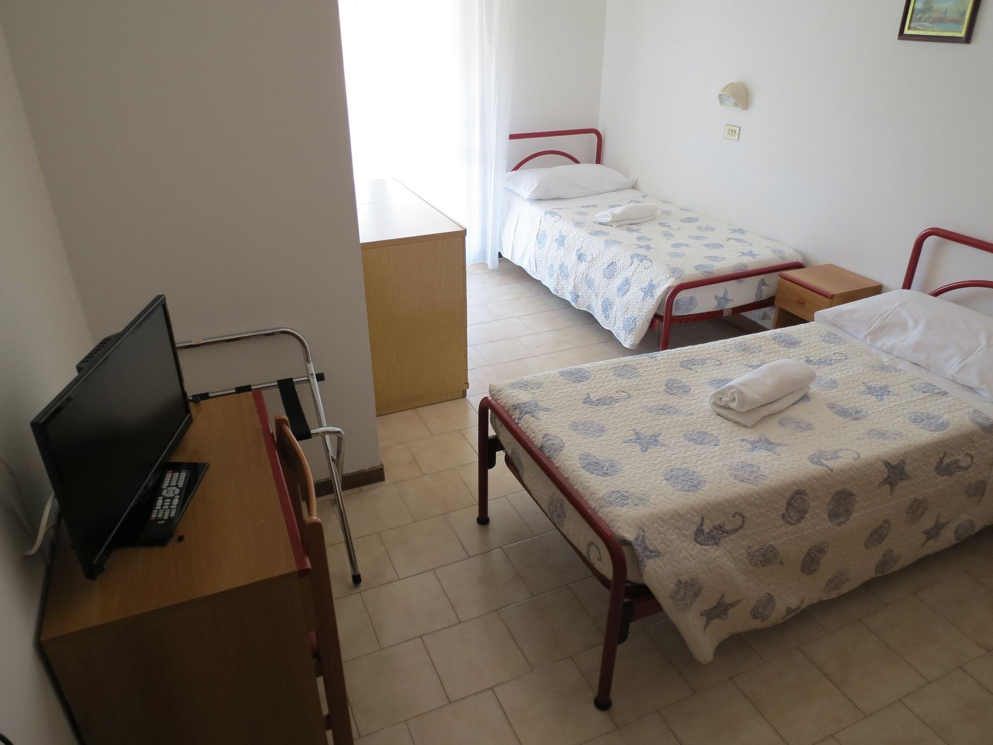 Hotel Gemini Rimini Buitenkant foto