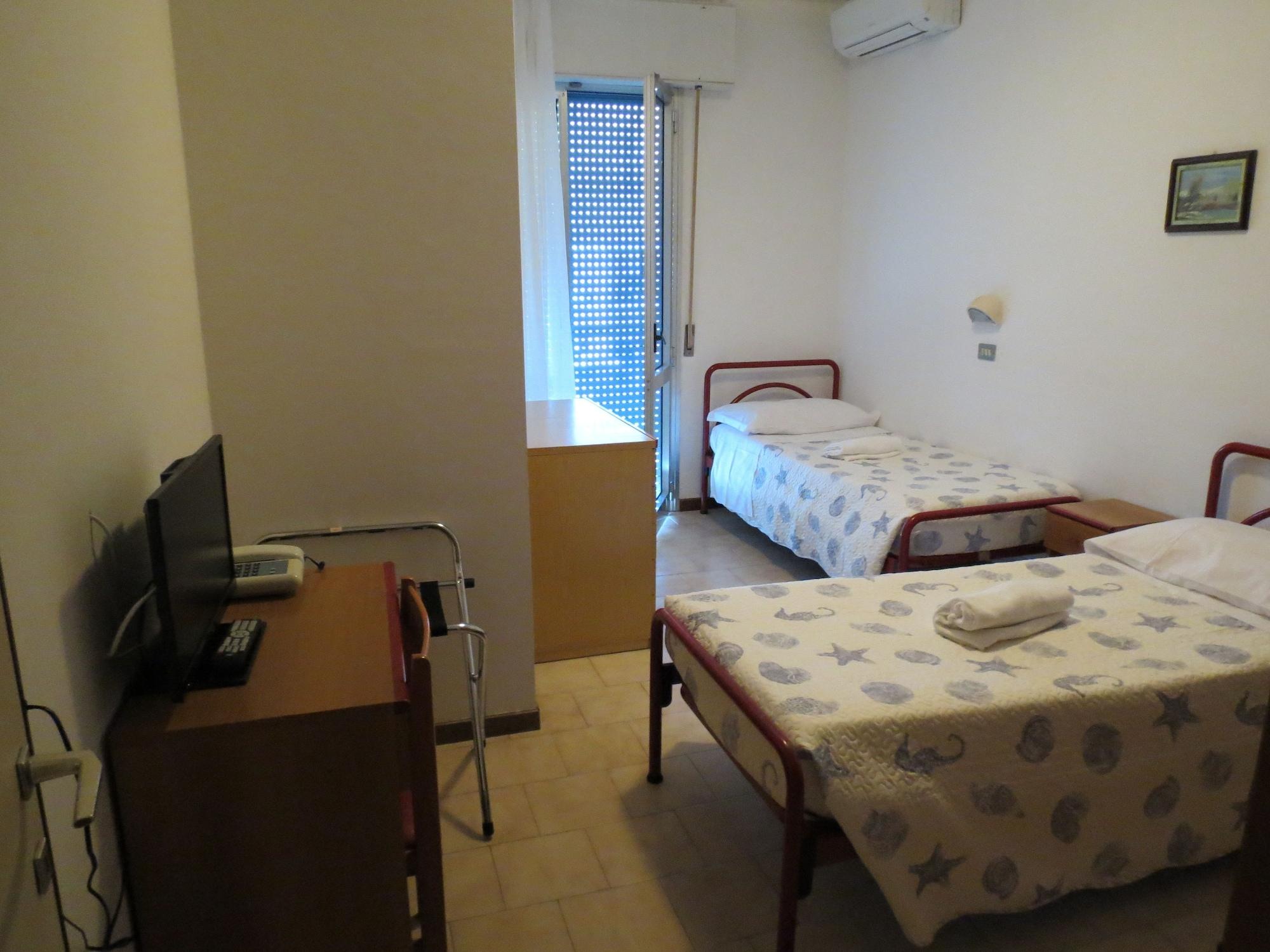 Hotel Gemini Rimini Buitenkant foto