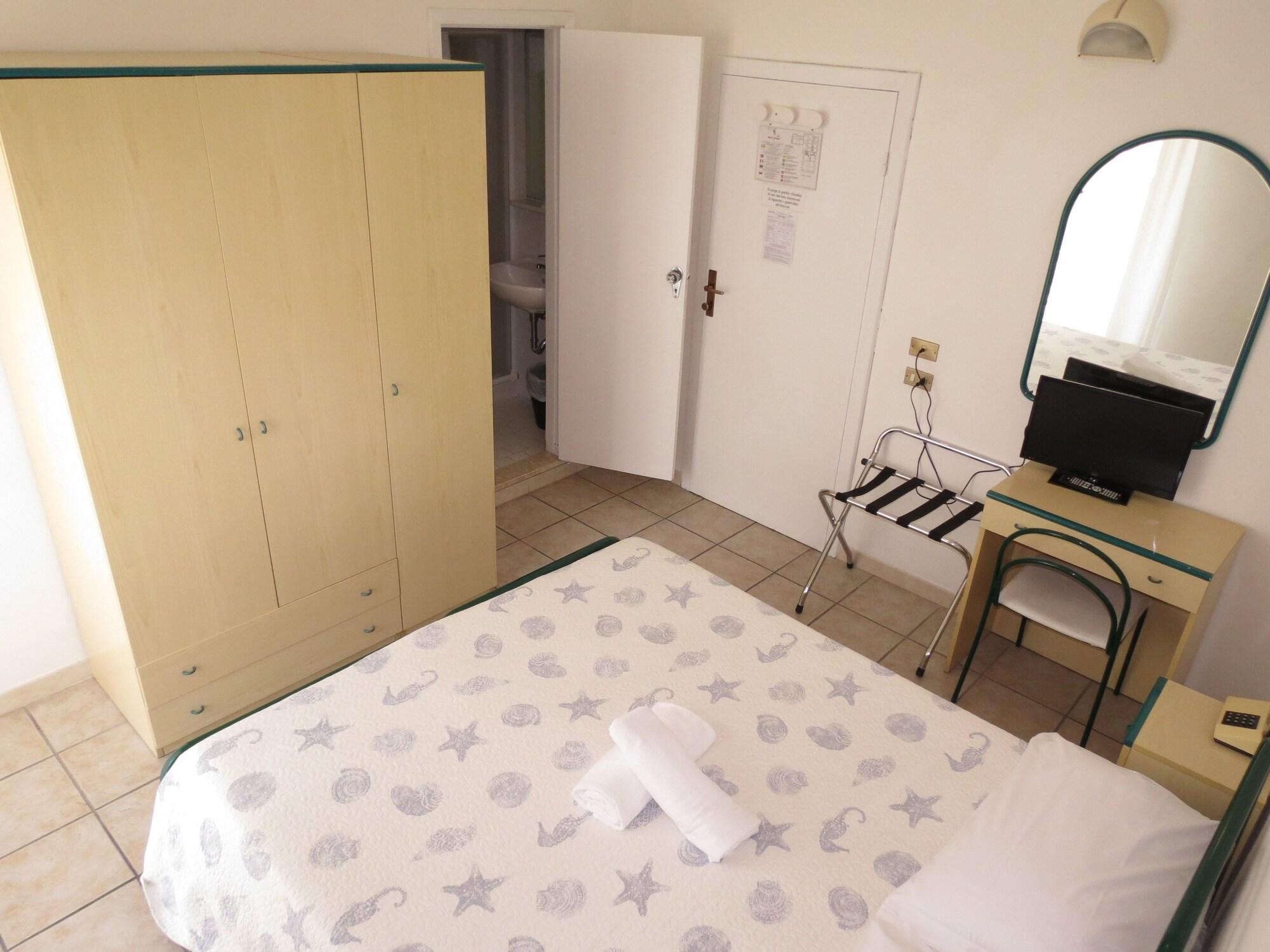 Hotel Gemini Rimini Buitenkant foto